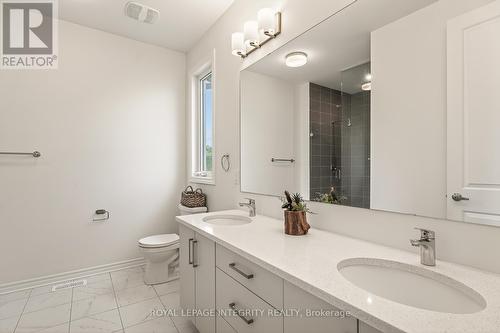 655 Persimmon Way, Ottawa, ON 