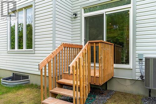 655 Persimmon Way, Ottawa, ON 