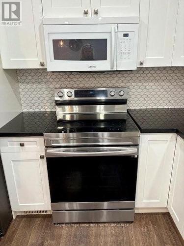 40 Rue Vanier, Tiny, ON 