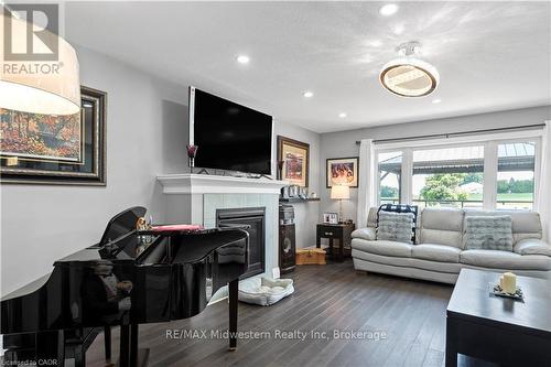 122 Bridge Crescent, Minto, ON 