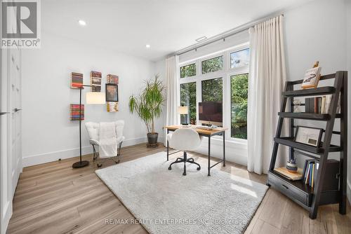 700 Hillcrest Road, Pickering, ON 