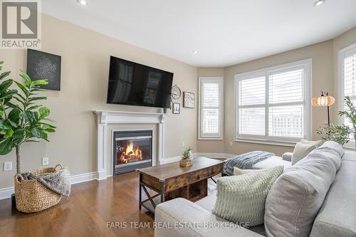 26 Kidd Crescent, New Tecumseth, ON 