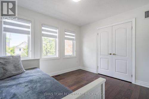 26 Kidd Crescent, New Tecumseth, ON 