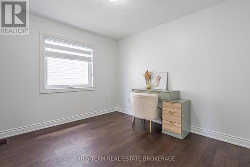 26 Kidd Crescent, New Tecumseth, ON 