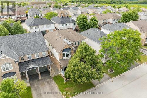 26 Kidd Crescent, New Tecumseth, ON 