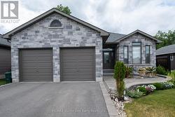 46 BIRCHMOUNT STREET Quinte West (Murray Ward), ON K8V 0C6