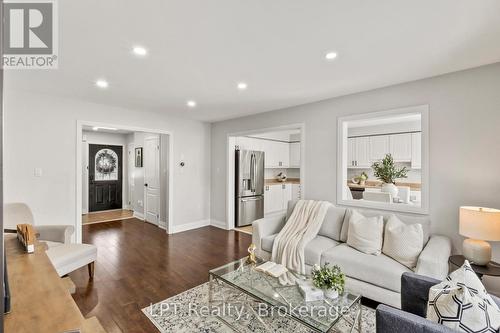 Living Room - 52 Norland Circle, Oshawa (Windfields), ON 