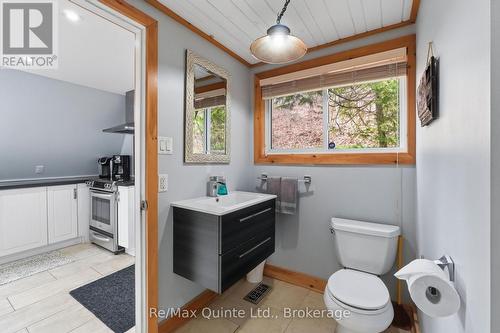 203 Faradale Drive, Faraday, ON 