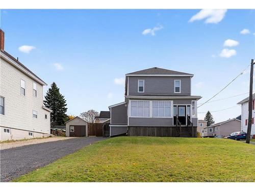 16 Duke St, Campbellton, NB 