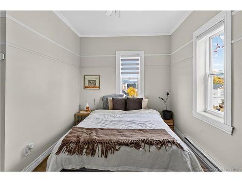 16 Duke St, Campbellton, NB 