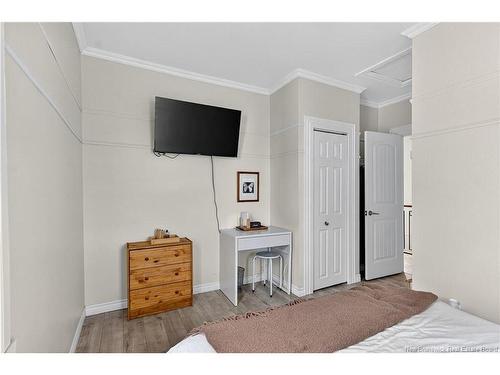 16 Duke St, Campbellton, NB 