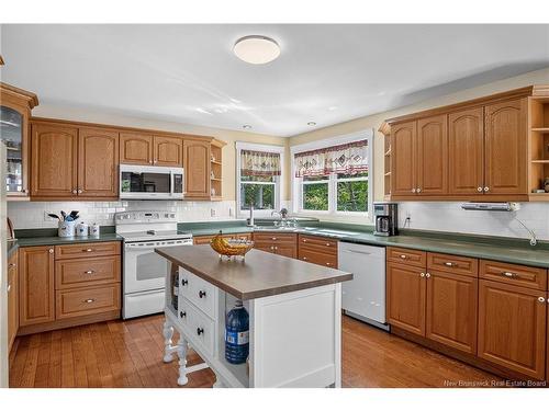 118 Hill Rd, Kingston, NB 