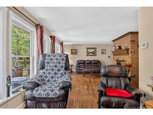 118 Hill Rd, Kingston, NB 