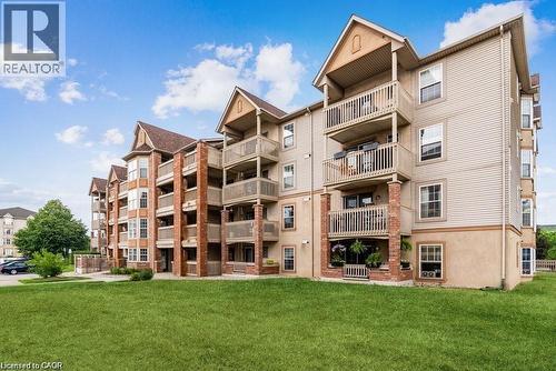 4005 KILMER Drive Unit# 406  Burlington, ON L7M 4M2