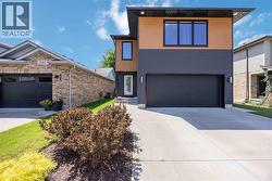 209 MEADOWLARK LANE Sarnia, ON N7S 6K2