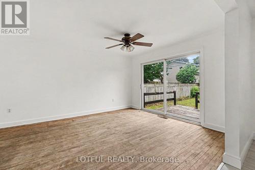 832 Rex Avenue, Ottawa, ON 