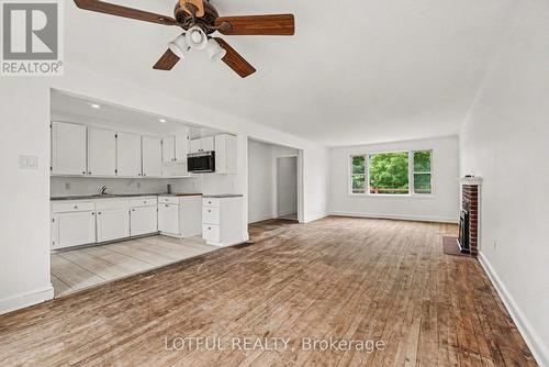832 Rex Avenue, Ottawa, ON 