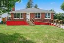 832 Rex Avenue, Ottawa, ON 