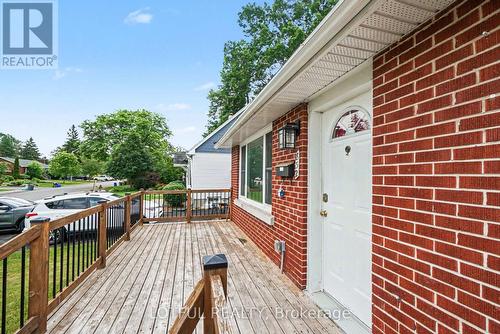 832 Rex Avenue, Ottawa, ON 
