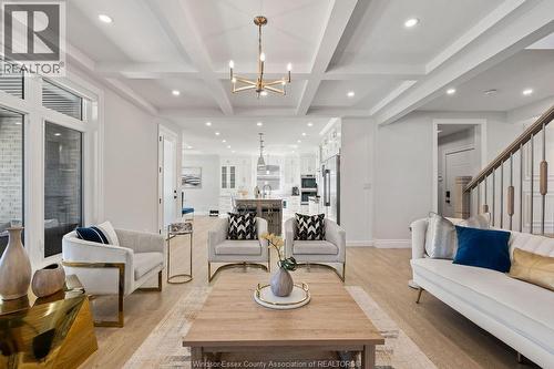 258 Xavier Circle, Lakeshore, ON 