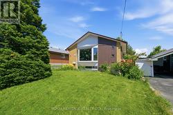 15 GOLFHAVEN DRIVE Toronto, ON M1G 2C8
