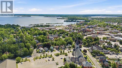 108 WEST STREET N  Orillia, ON L3V 5C3