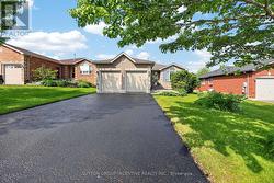101 LION'S GATE BOULEVARD Barrie, ON L4M 7E5