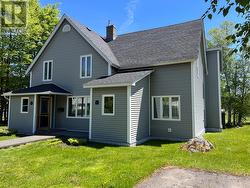 35 Carmelite Road  Grand Falls-Windsor, NL A2A 1Y4