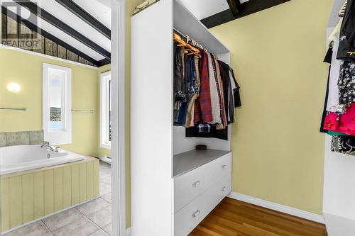 61 Northside Road, Holyrood, NL - Indoor
