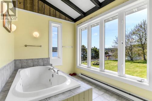 61 Northside Road, Holyrood, NL - Indoor Photo Showing Bathroom