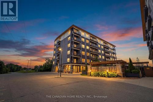 405 - 243 NORTHFIELD DRIVE E  Waterloo, ON N2K 0G9