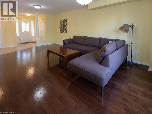 Living room - 212 Sleaford Street, Waterloo, ON 