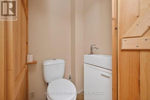 100 Coons Road, Rideau Lakes, ON - Indoor Photo Showing Bathroom