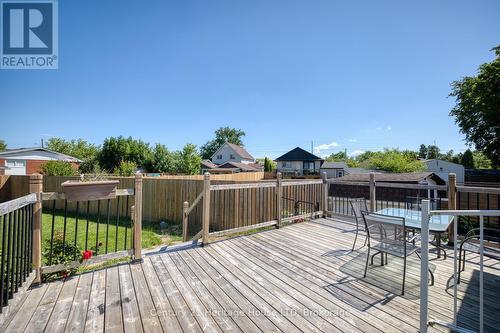 Deck - 37 Coronation Boulevard, St. Catharines (Grapeview), ON 