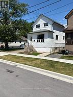 30 FIFTH STREET Welland (Lincoln/Crowland), ON L3B 4Z5