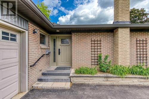 Front Porch - 1027 Argus Drive, Mississauga, ON 