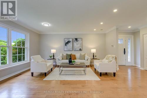Living Room - 1027 Argus Drive, Mississauga, ON 