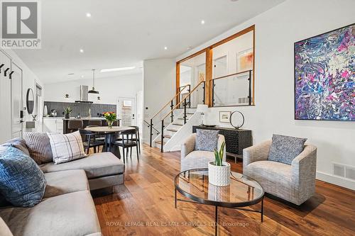 25 Brougham Crescent, Toronto, ON 