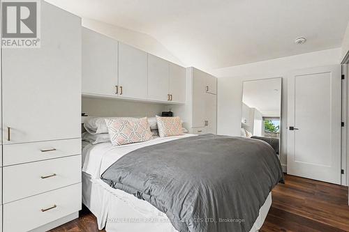 25 Brougham Crescent, Toronto, ON 