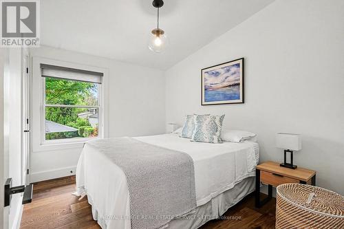 25 Brougham Crescent, Toronto, ON 