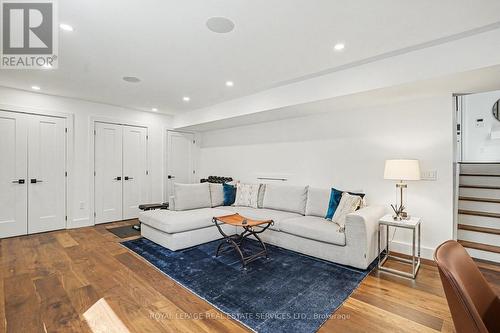 25 Brougham Crescent, Toronto, ON 