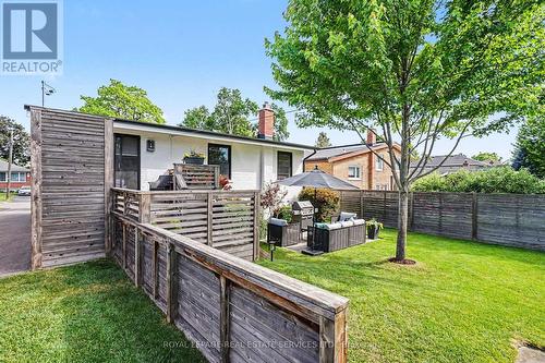 25 Brougham Crescent, Toronto, ON 