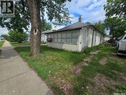 432 GOVERNMENT ROAD Weyburn, SK S4H 0P6