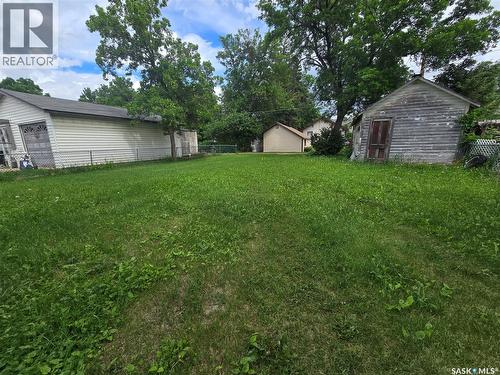 432 Government Road, Weyburn, SK 