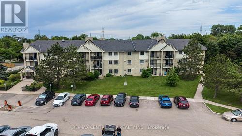 309 - 729 Deveron Crescent, London South (South T), ON 