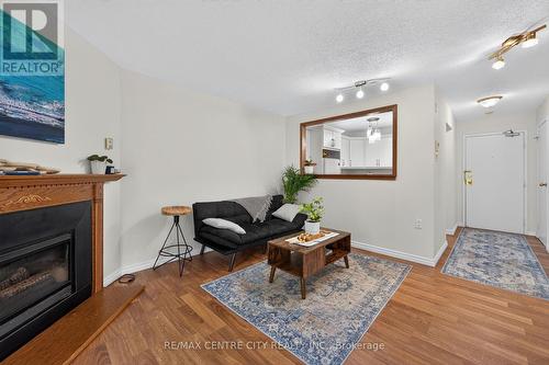 309 - 729 Deveron Crescent, London South (South T), ON 