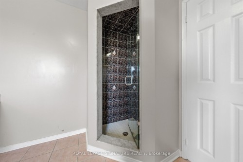 1 Holloway Road, Markham, ON 