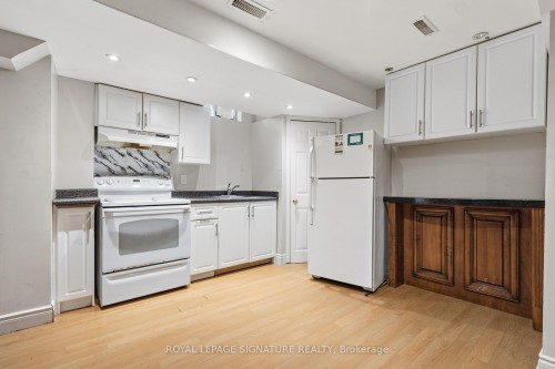 1 Holloway Road, Markham, ON 