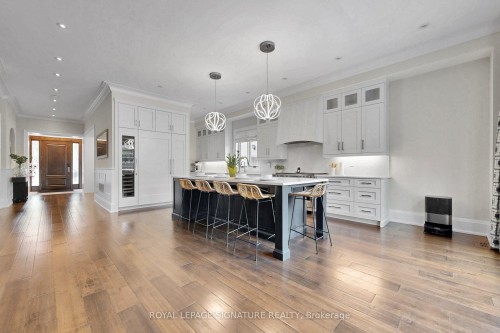 54 Lockheed Boulevard, Toronto, ON 