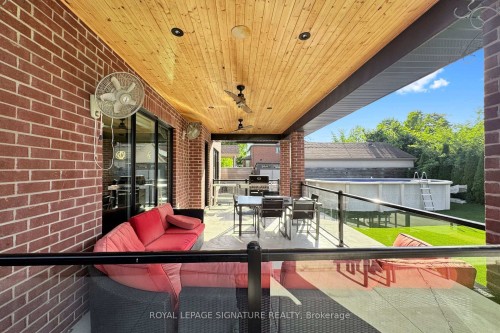 54 Lockheed Boulevard, Toronto, ON 